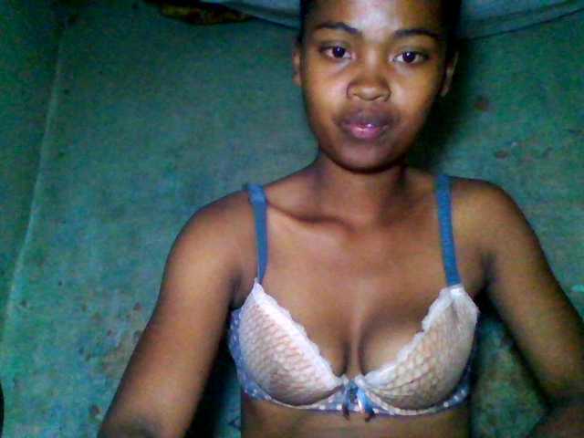Allycha1