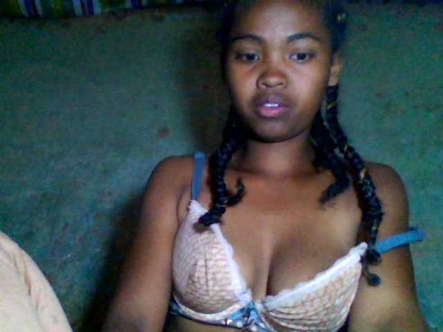 Allycha1 webcam