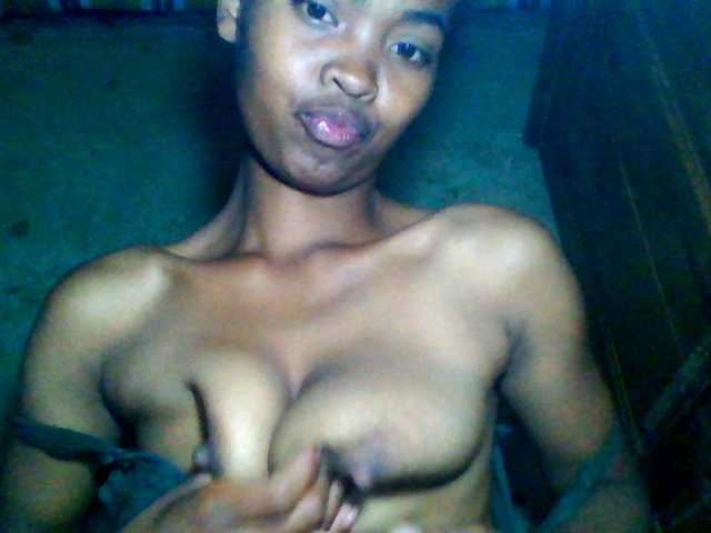 Allycha1