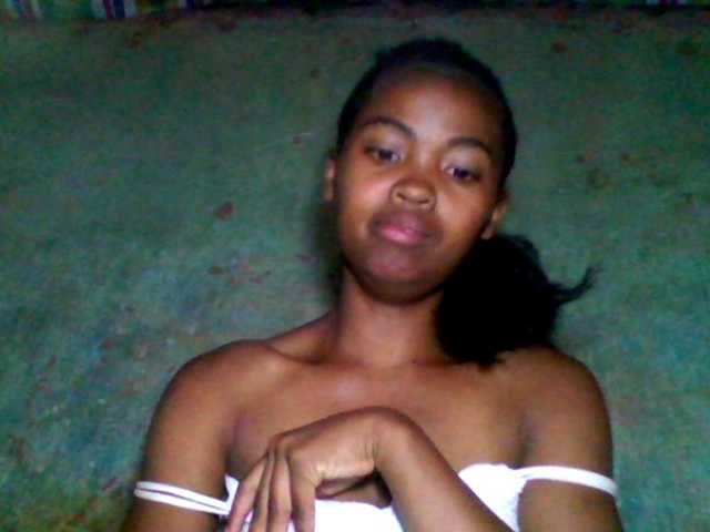 Allycha1