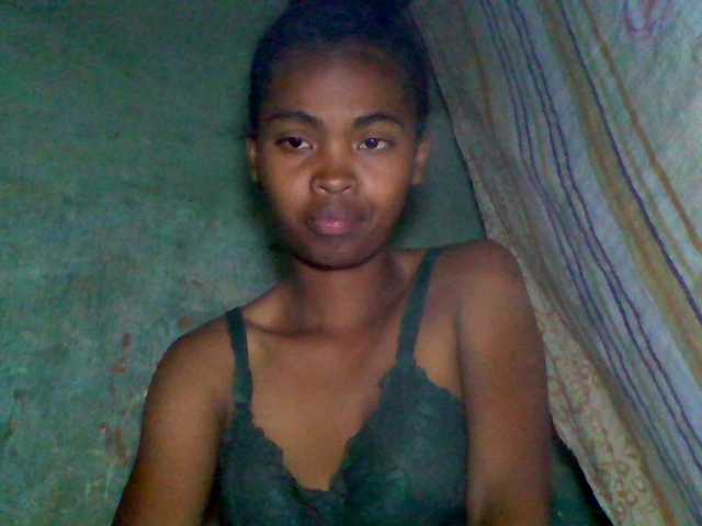 Allycha1