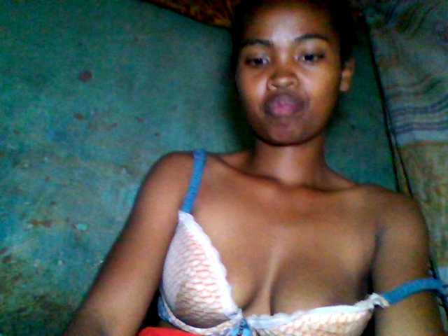Allycha1