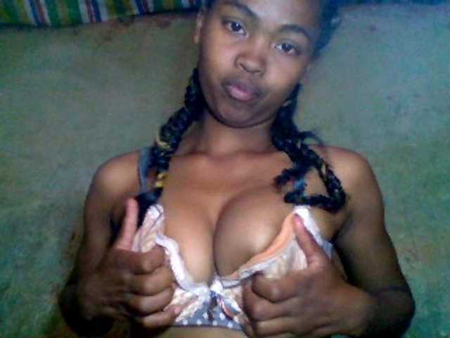 Allycha1 Live Cam on BongaCams