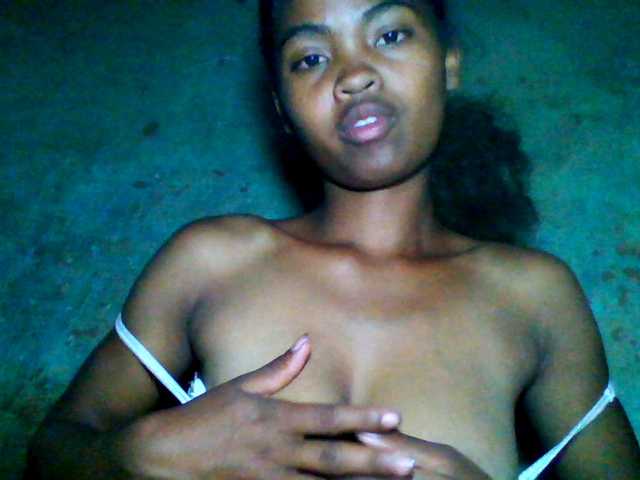 Allycha1