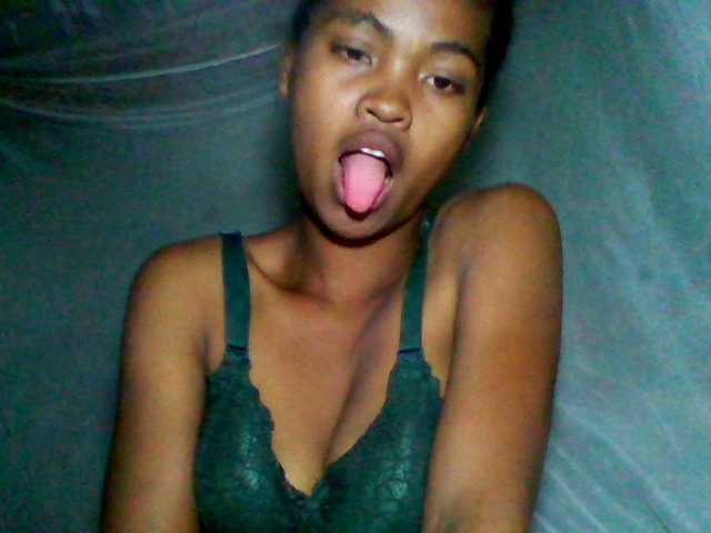 Allycha1