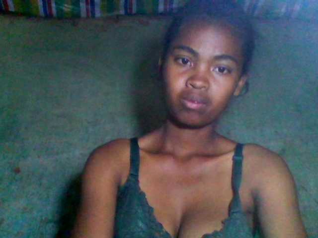 Allycha1