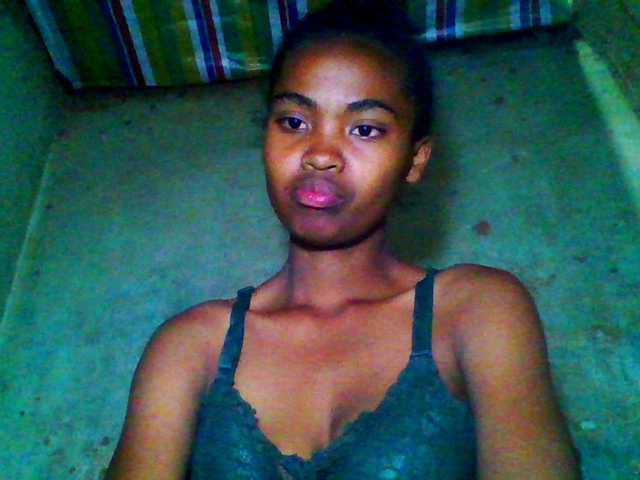 Allycha1