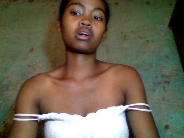Allycha1