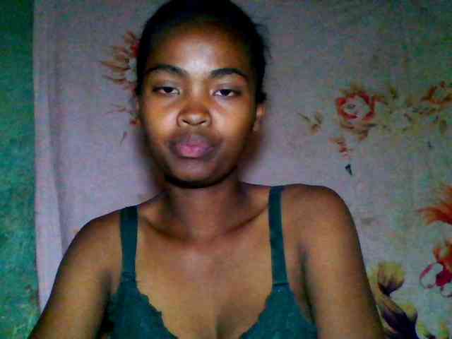 Allycha1 webcam