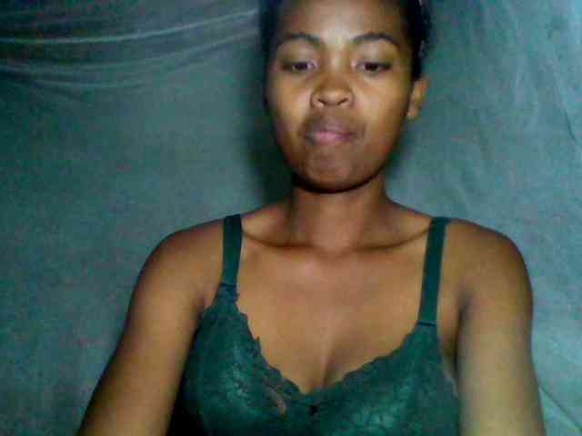 Allycha1