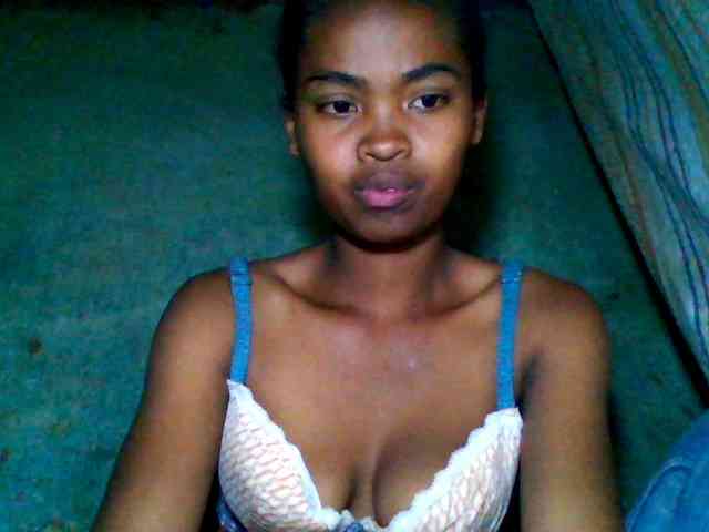 Allycha1 webcam