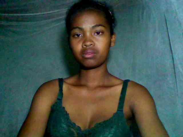 Allycha1