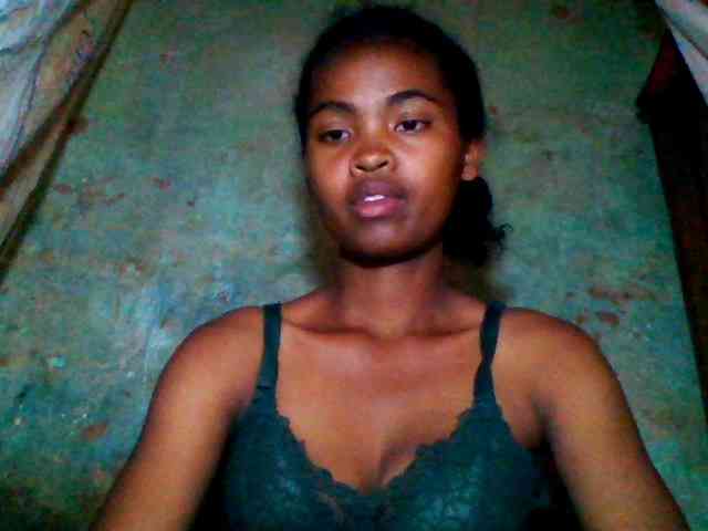 Allycha1 webcam