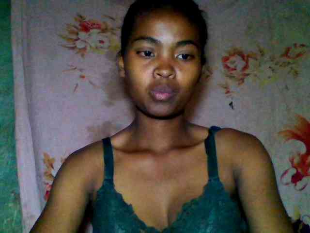 Allycha1 webcam