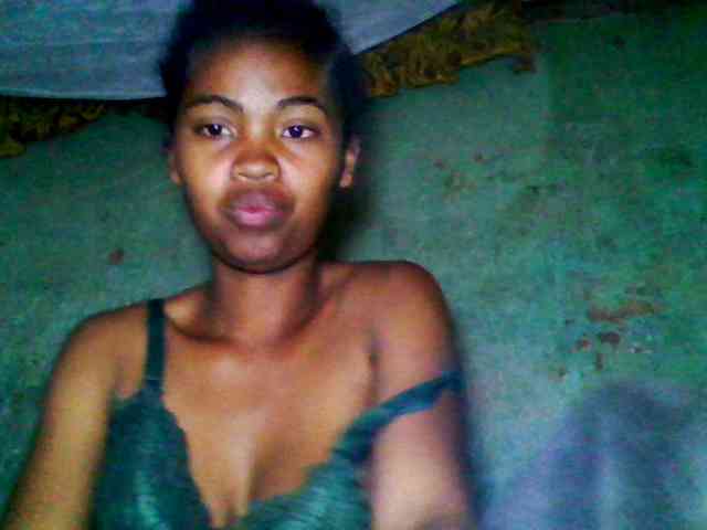 Allycha1