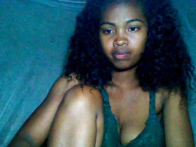 Allycha1 webcam