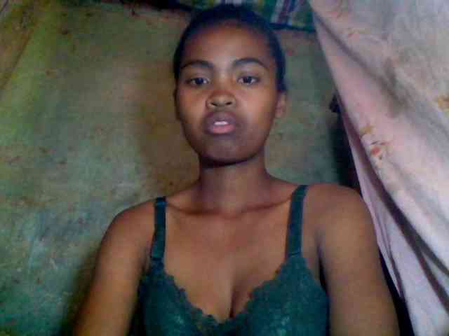 Allycha1 webcam