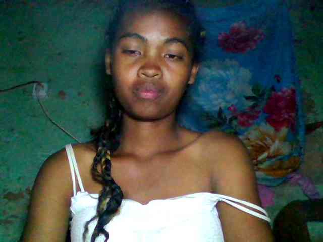 Allycha1