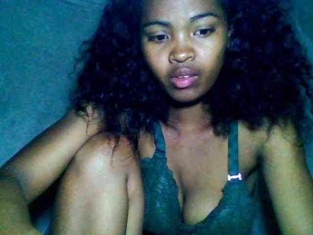 Allycha1 webcam