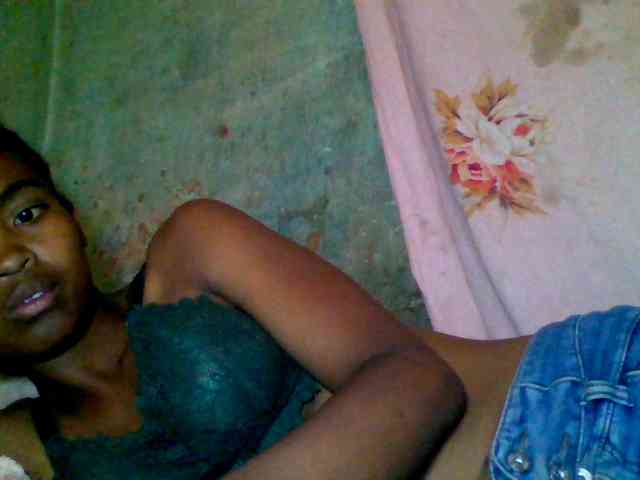Allycha1 webcam
