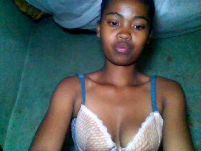 Allycha1