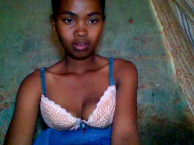 Allycha1 webcam