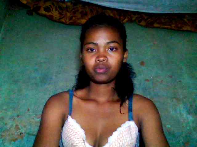 Allycha1