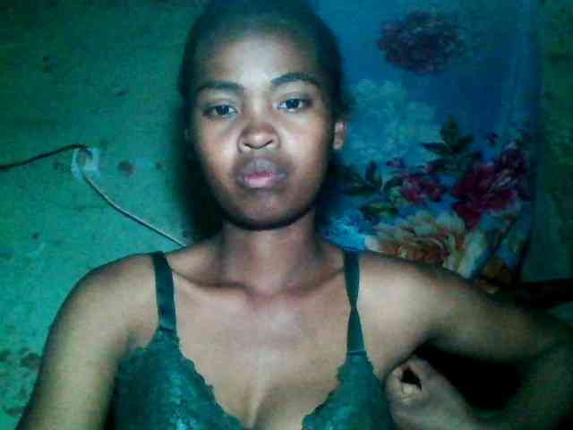 Allycha1