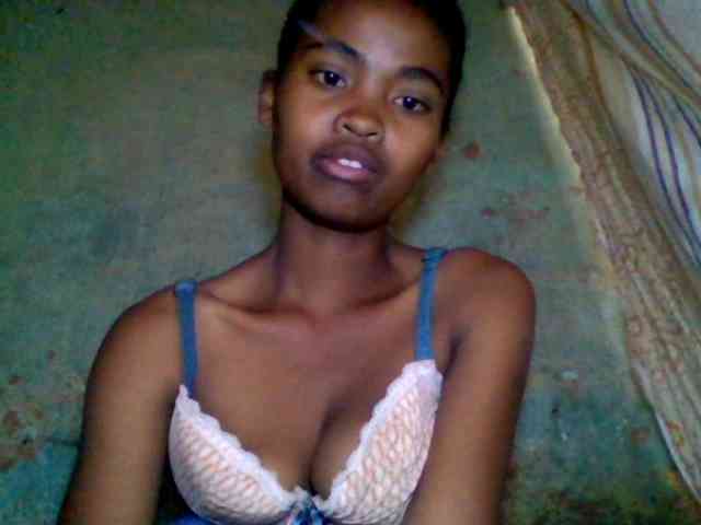 Allycha1