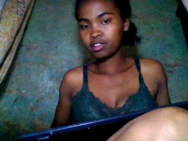 Allycha1 webcam