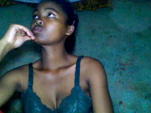 Allycha1