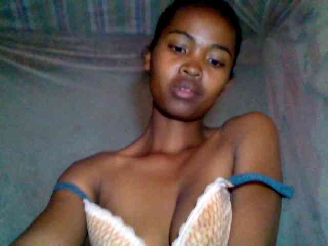 Allycha1
