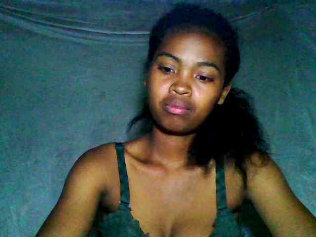 Allycha1