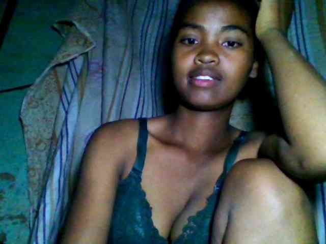 Allycha1 webcam