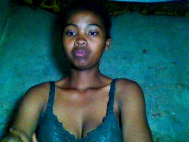 Allycha1