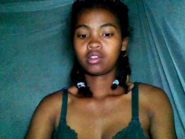 Allycha1 webcam