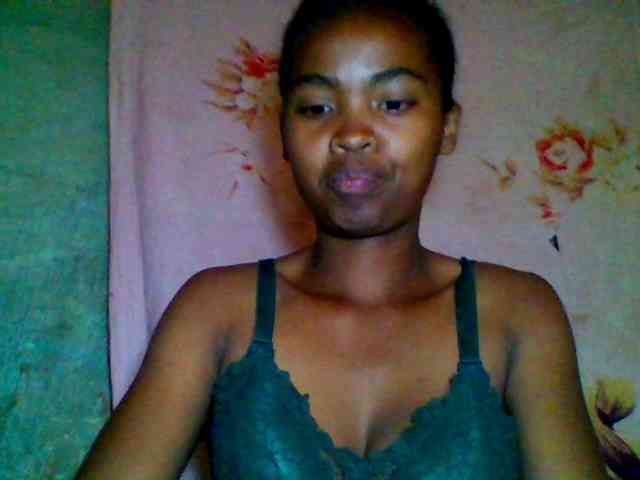 Allycha1 webcam