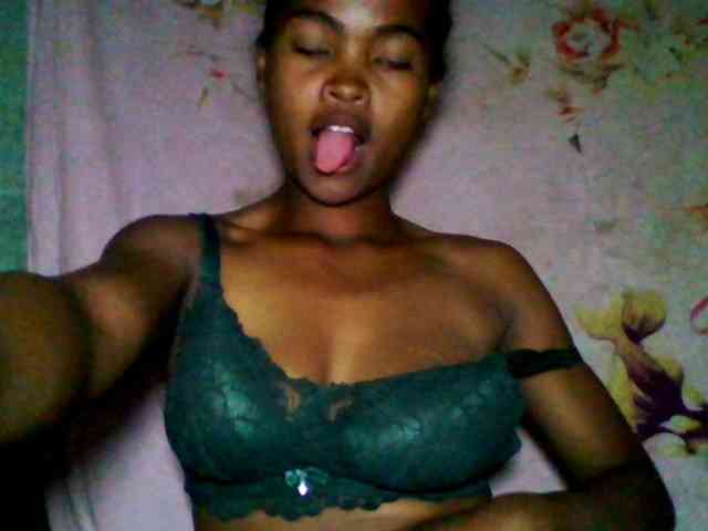 Allycha1 webcam