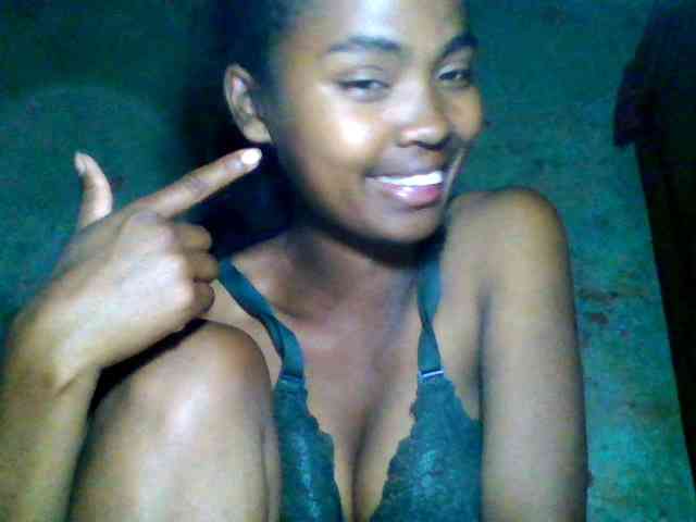 Allycha1