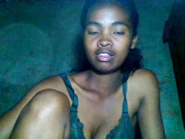 Allycha1 webcam