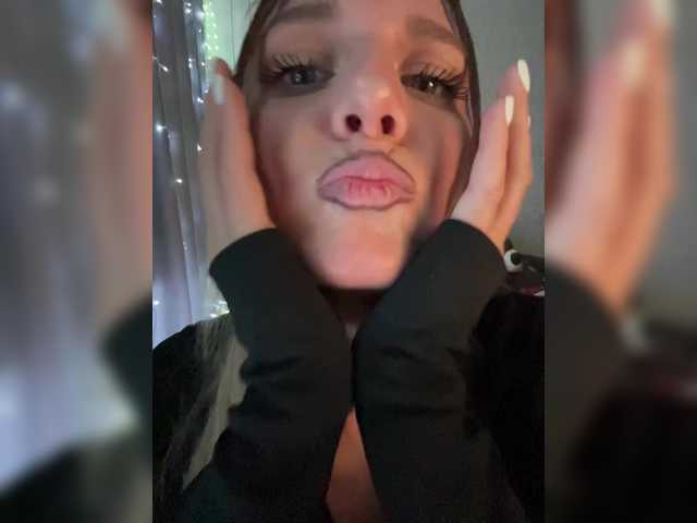 KotiMrrr live cam