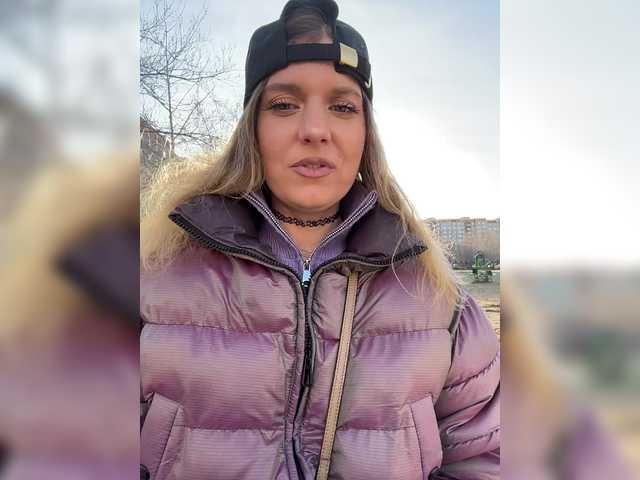 KotiMrrr's BongaCams show and profile