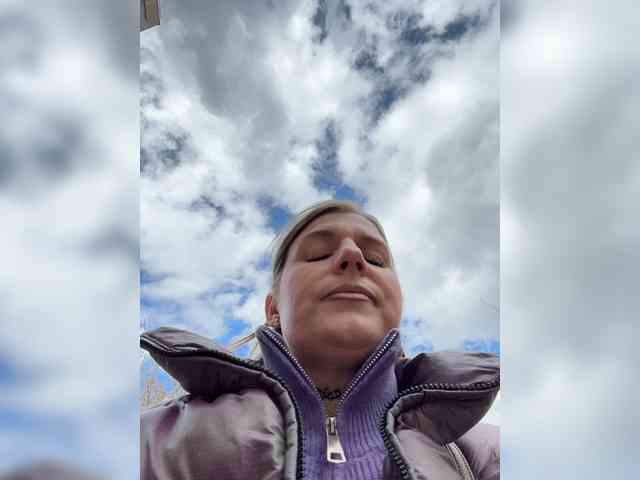 KotiKillerFeaturrrrre webcam