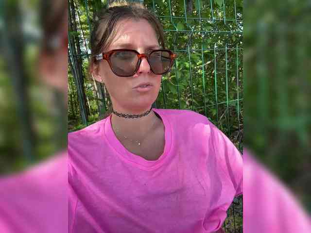 KotiKillerFeaturrrrre webcam