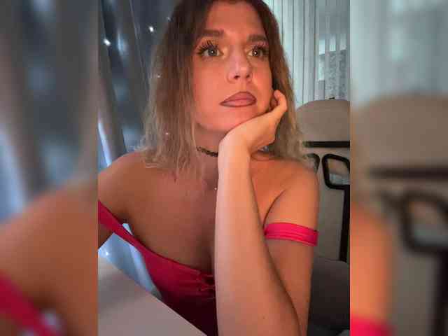KotiKillerFeaturrrrre webcam