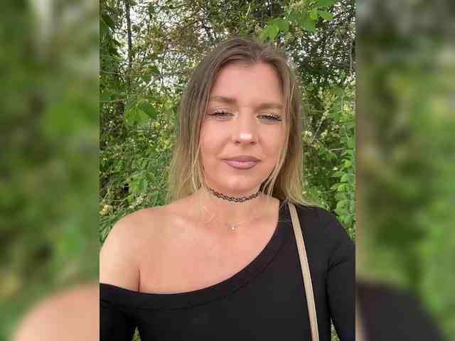 KotiKillerFeaturrrrre webcam