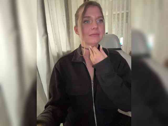 KotiKillerFeaturrrrre webcam