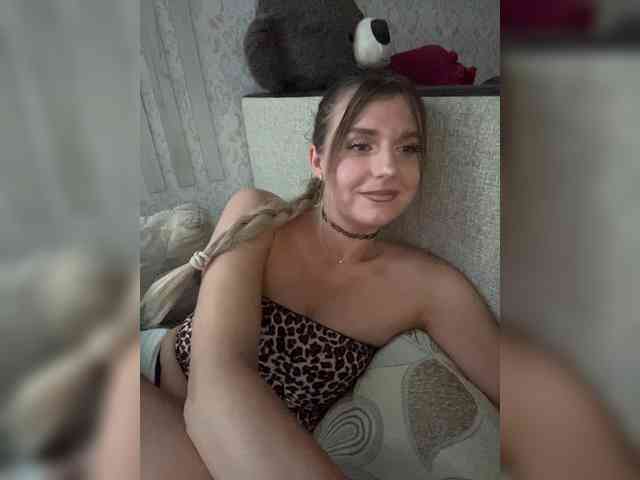 KotiKillerFeaturrrrre webcam