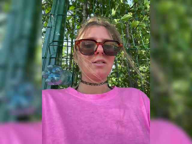 KotiKillerFeaturrrrre webcam