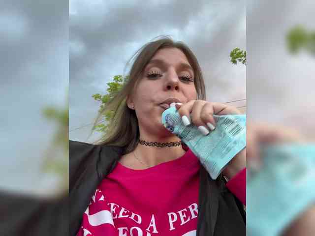 KotiKillerFeaturrrrre webcam